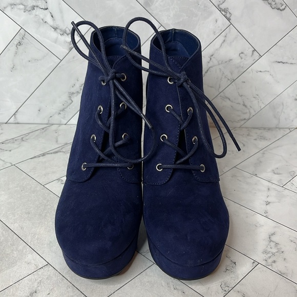 NWT GBG Los Angeles Blue Aheela Wedge Heel Shoe Size 8M - Picture 3 of 9